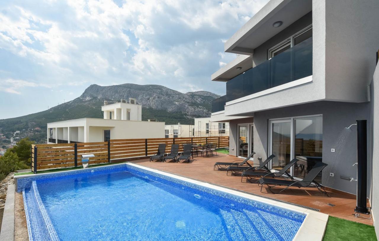 Villas Alfa & Omega Klis Buitenkant foto